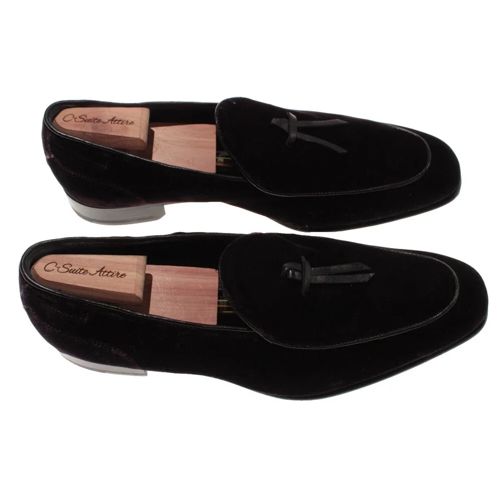 Di Bianco NWB Slip On Tasseled Loafers Size 9.5 US in Dark Purple Velvet
